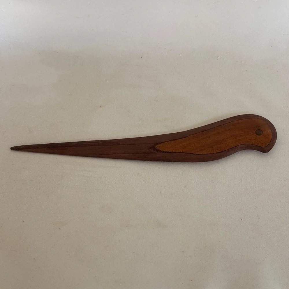VINTAGE WOODEN BIRD SHAPED LETTER OPENER - Picture 5 of 9